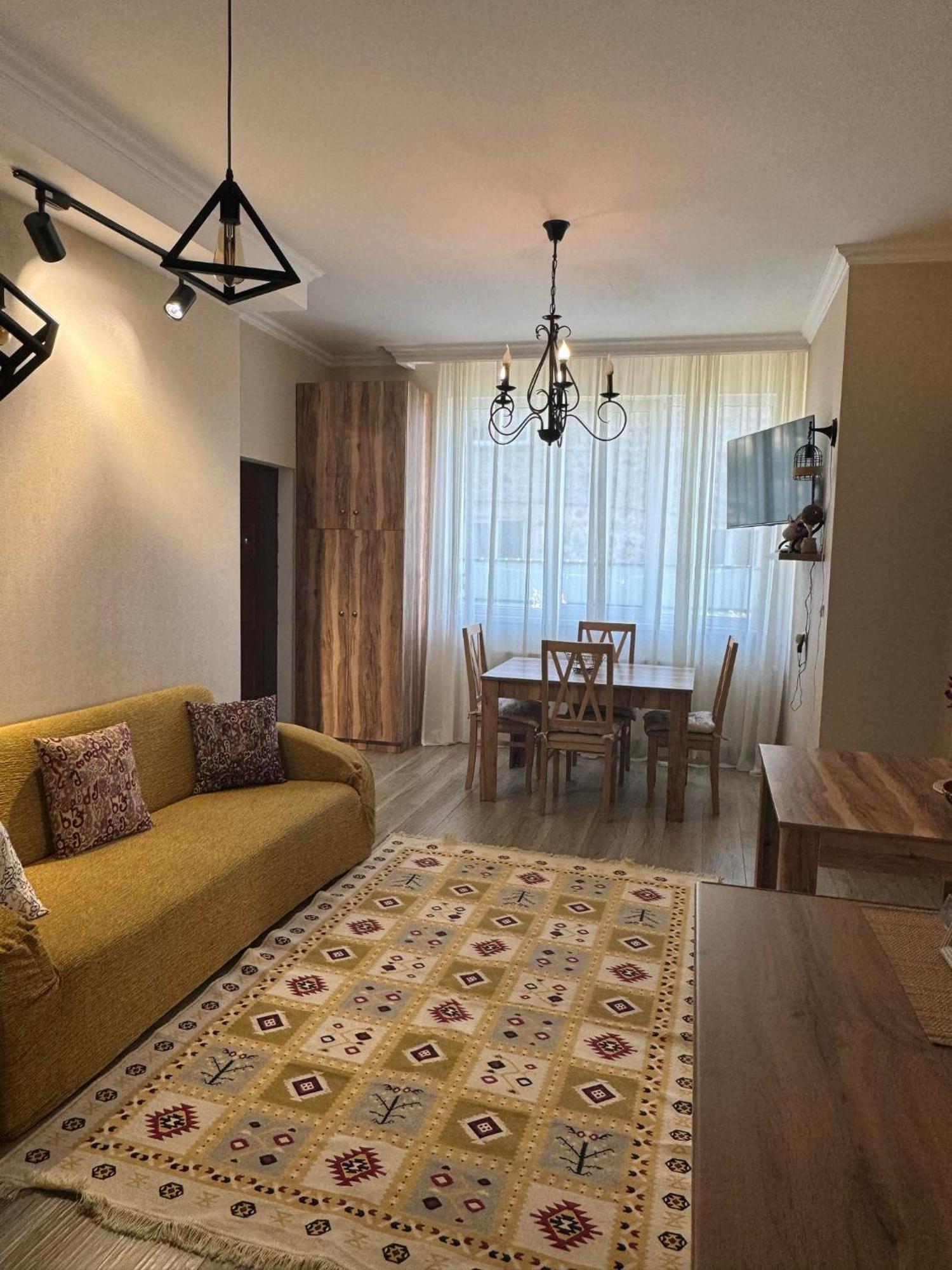 Baqari Inn Kazbegi Exterior foto